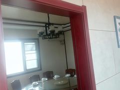 -宾朋海鲜特色美食餐厅·纯手工鲅鱼水饺(兴海路店)