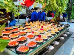 自助取餐区-朗丽兹餐厅