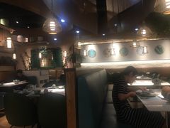 大堂-原味田园·客家菜·土窑鸡(中航城君尚购物中心店)