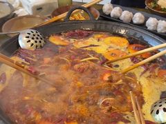 -黄潇洒老火锅(九眼桥宏济巷店)