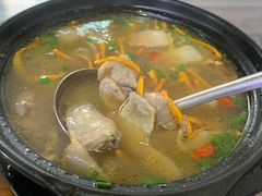 -阿鹏故事云南野生菌火锅(人民路店)