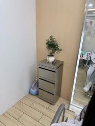 -首脑美发沙龙