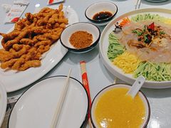 -日月昇渔家菜·海肠捞饭·大连海鲜(星海公园店)