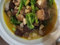 -湘聚唐缘正宗湖南湘菜(盈坤世纪店)