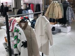 -ZARA(大上海时代广场店)