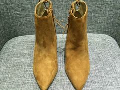 -STUART WEITZMAN(静安嘉里中心店)