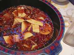 -何师傅美蛙鱼头(汉街店)