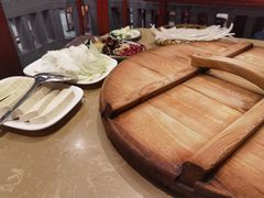 -万里闯关东铁锅炖菜馆(高新旗舰店)