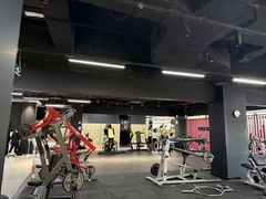 -瑞力健身(解放数创广场店)