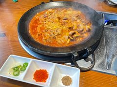 八爪鱼微辣-红辣椒八爪鱼特色韩国料理