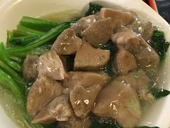 猴头菇扒菜心-院落创意菜