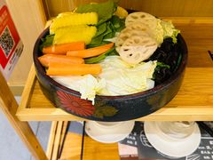 -一朵菌·野生菌探索家火锅(南亚店)