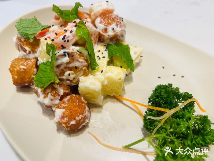 鹿港小镇(金虹桥国际中心店)菠萝油条虾图片