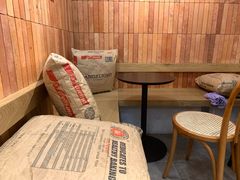 -方炉·天然食材面包店(青秀店)