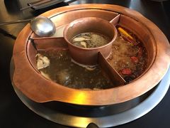 -滇釜火锅·能喝汤的火锅(车公庄店)