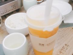 -茶港·点心·啫啫煲(范湖万达广场店)