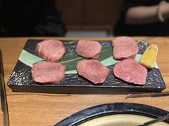 -炼火烤肉店