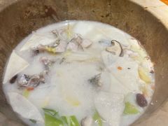 胡团鱼-滇香肴·云南菜蒸汽石锅鱼(云南北路店)