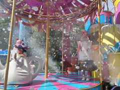 -七彩云南欢乐世界