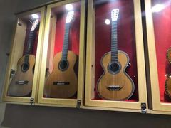 -何顺华吉他沙龙