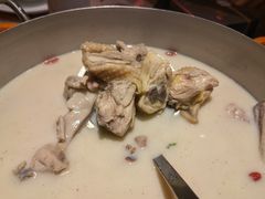 -煲宫猪肚鸡(昆山金鹰国际购物中心店)