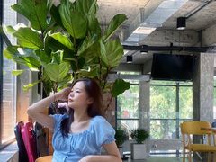 -腾爱熊猫咖啡生活馆(老东门店)