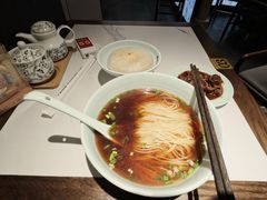 -裕兴记•蟹黄面馆(人民广场店)