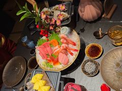 -蟹犇前•帝王蟹雪蟹(陆家嘴店)