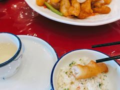 -侬佳蒸菜馆(听潮店)