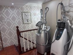 -茜尔维亚修身连锁(闵行莘庄店)