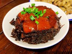 梅干菜扣肉-咸亨酒店