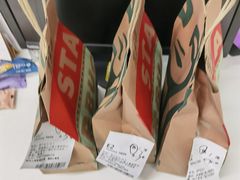 -星巴克(汇亚大厦店)