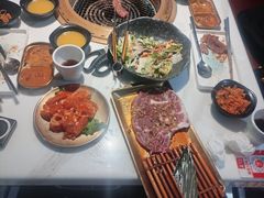 -炙城·韩式烤肉(南京东路店)