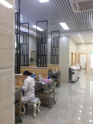 点击看大图 -痘院士专业祛痘皮肤管理