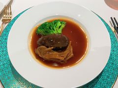 蚝皇百花酿辽参伴玉掌-三号黄浦会Canton Table