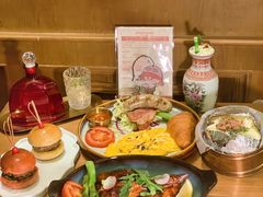 -秘密旅行Bonjour(黑金冠 江南西店)