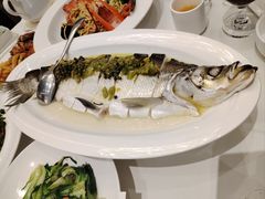 -万龙洲海鲜(大兴绿地缤纷城店)