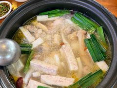 -16年老字号鑫鑫猪肚鸡·椰子鸡海南火锅(兴隆华侨农场店)