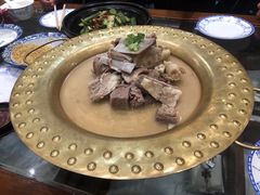 一品牛尾锅-哈啾嗨·新概念蒙餐(红星新城店)