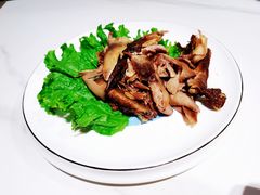 -临沂广播电视塔旋转餐厅