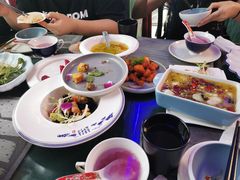 -忘忧草融合私房菜(红鼎国际店)