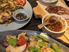 -大头虾越式风味餐厅(光明广场店)