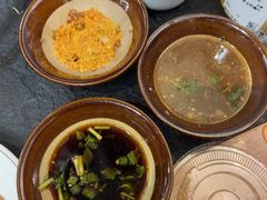 -阿山卓·野生菌火锅·纳西火塘烤肉