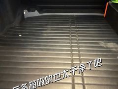 -奔驰北京极光星徽(四元桥店)