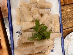 -红岩美食坊(伊春市伊春区)