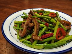 -琥珀老六龙虾(四里河店)