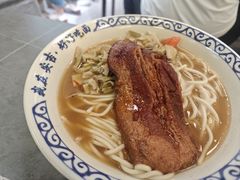 -梅溪·小伙子干挑面(安吉总店)