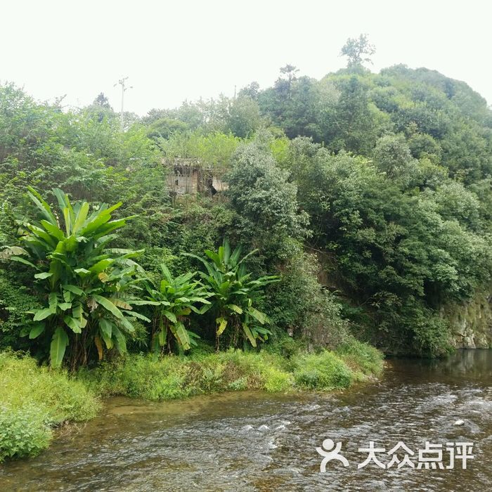云河谷休闲山庄