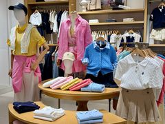-王府井奥莱临潼小镇(临潼店)