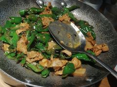 -俏湖兰·辣椒炒个肉(海沧店)